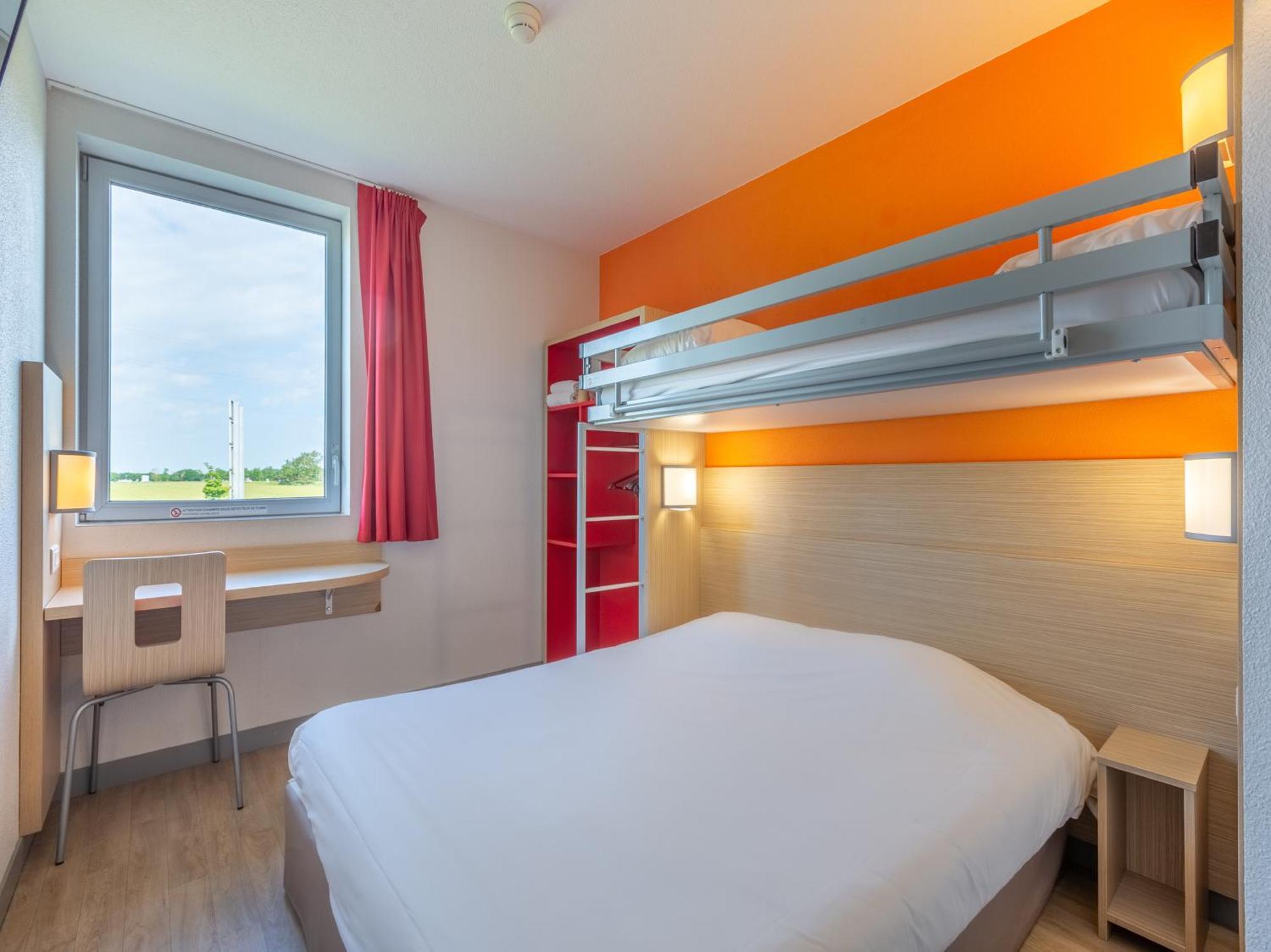 Première Classe Chartres Sud - Barjouville Esterno foto